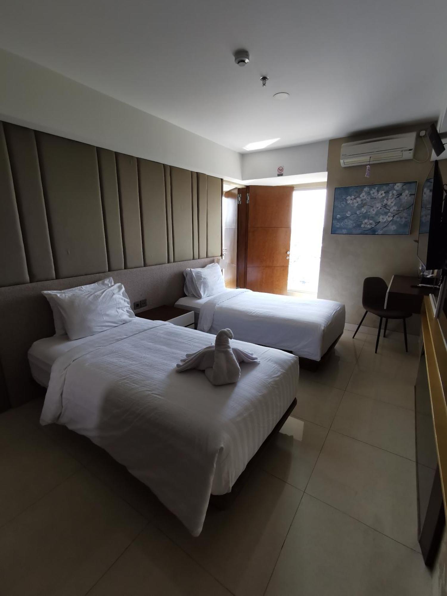 Warhol Residence Semarang Simpang Lima エクステリア 写真