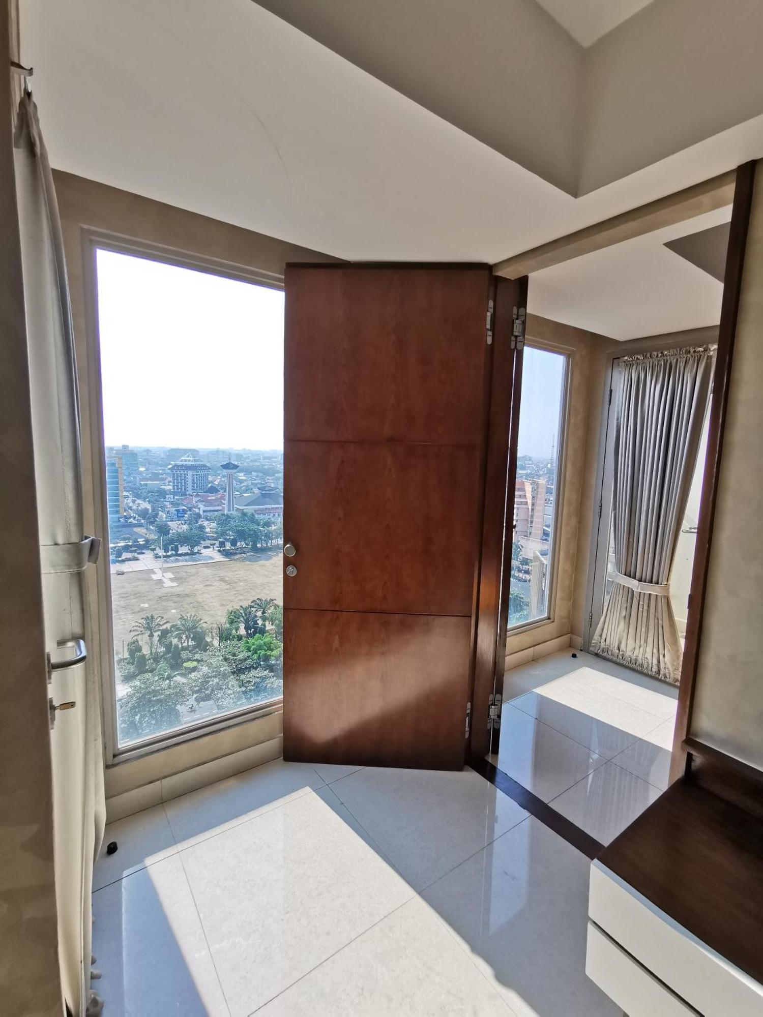 Warhol Residence Semarang Simpang Lima エクステリア 写真