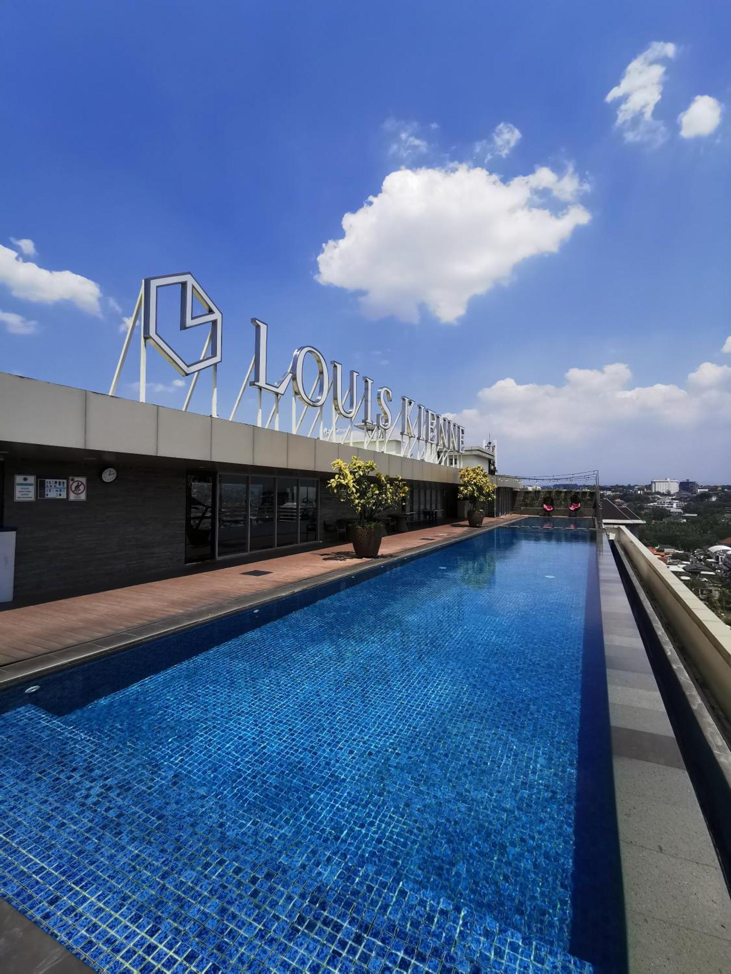 Warhol Residence Semarang Simpang Lima エクステリア 写真